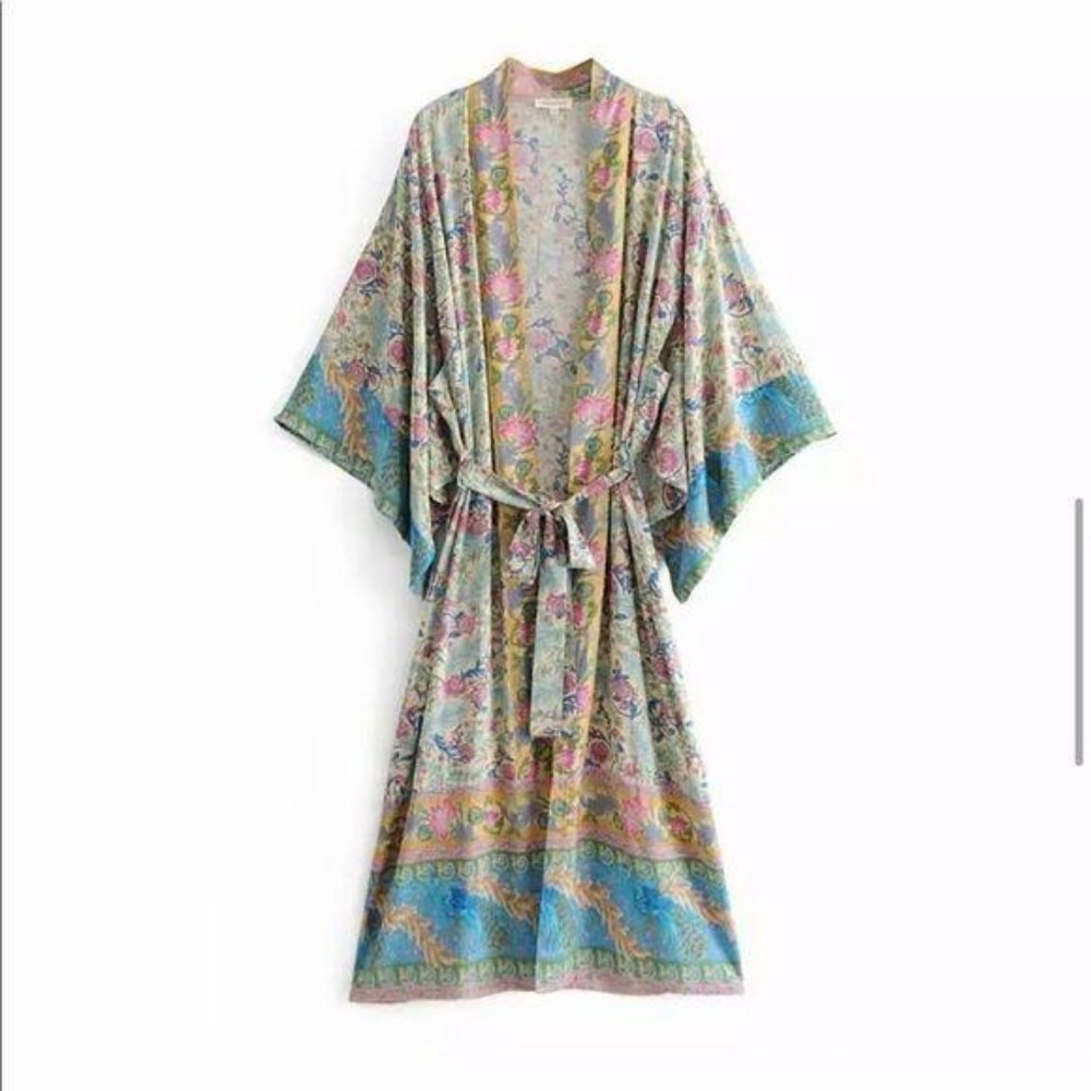 Luxe Bohemian Gypsy Print Kimono Wrap Coverup - Picture 8 of 11